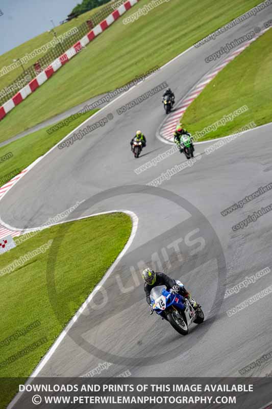 donington no limits trackday;donington park photographs;donington trackday photographs;no limits trackdays;peter wileman photography;trackday digital images;trackday photos